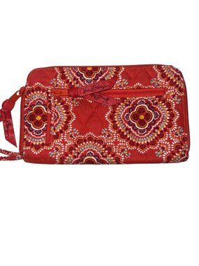Vera Bradley Paprika Zip Around Womens Wallet Paisley Pattern Quilted Fabric